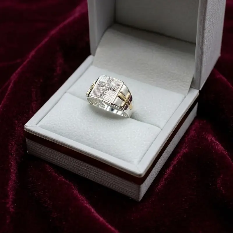 Anillo Cruz de Luz