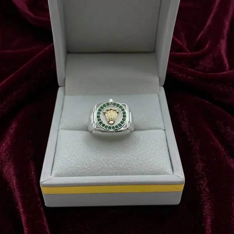 Anillo Corona Esmeralda